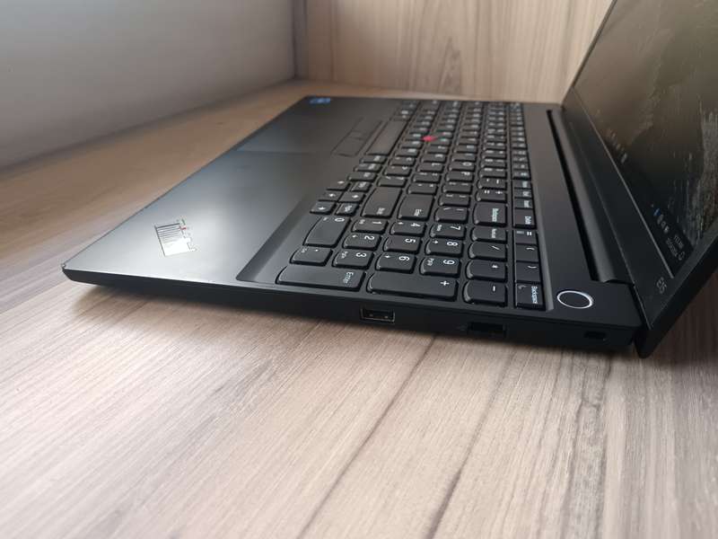 Lenovo ThinkPad E15 Intel Core i5-11th Gen + Free Laptop Bag