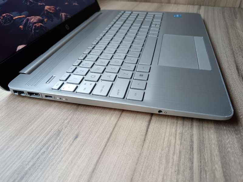 Hp laptop 15-dw3xxx Intel Core i3 11th Gen + Free Laptop Bag