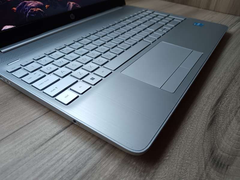 Hp laptop 15-dw3xxx Intel Core i3 11th Gen + Free Laptop Bag