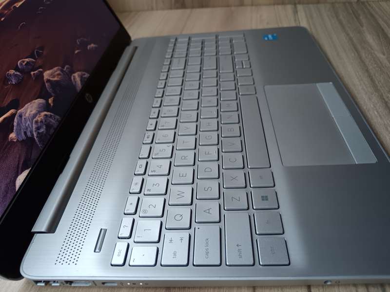 Hp laptop 15-dw3xxx Intel Core i3 11th Gen + Free Laptop Bag
