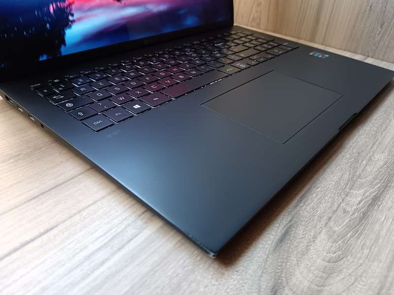 LG Gram 16 Evo 11th Gen Intel® Core i7 + Free Laptop BackPack