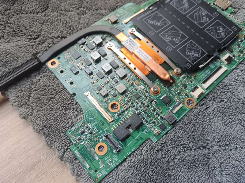 Replacement Laptop Motherboard for Dell Latitude 3390 2 in 1 I5 8250U
