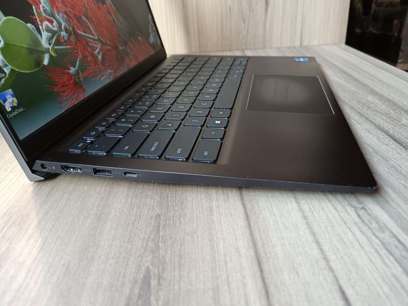 Dell Vostro 5410 Intel Core I5 + Free Laptop Bag