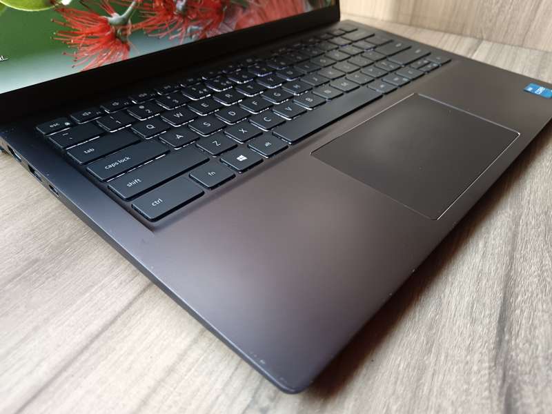 Dell Vostro 5410 Intel Core I5 + Free Laptop Bag