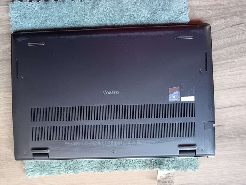 Dell Vostro 5410 Intel Core I5 + Free Laptop Bag