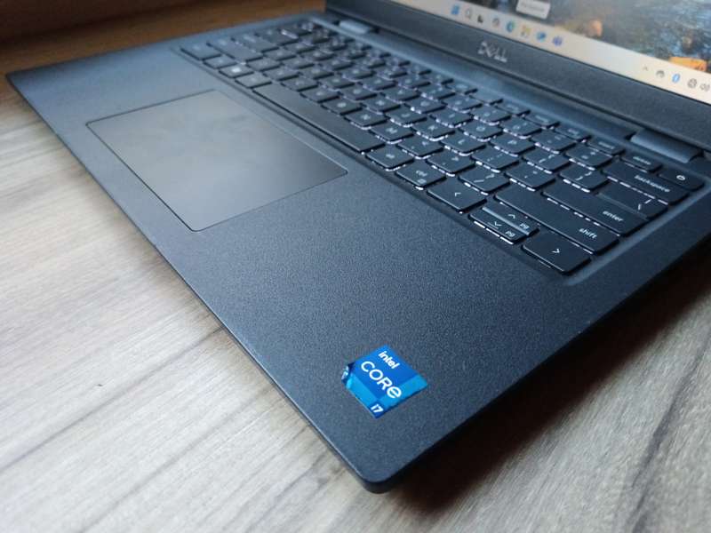 Dell Latitude 3420 Intel Core i7 11th Gen + Free Laptop Bag