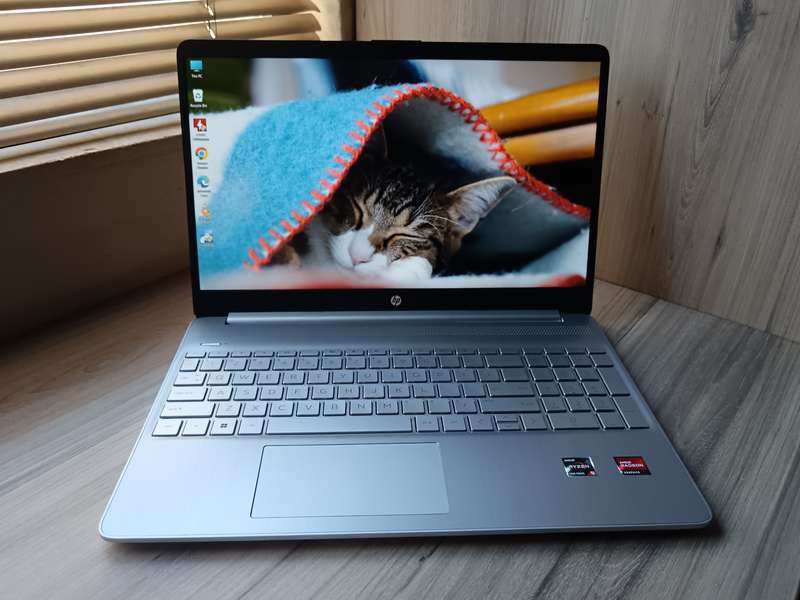Hp Laptop 15s-eq2xxx AMD Ryzen 5 5500u + Free Laptop Bag