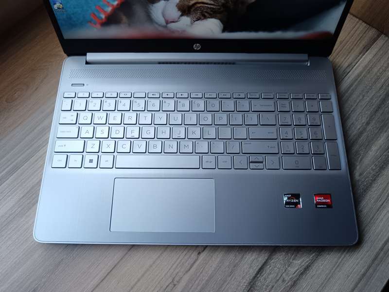 Hp Laptop 15s-eq2xxx AMD Ryzen 5 5500u + Free Laptop Bag