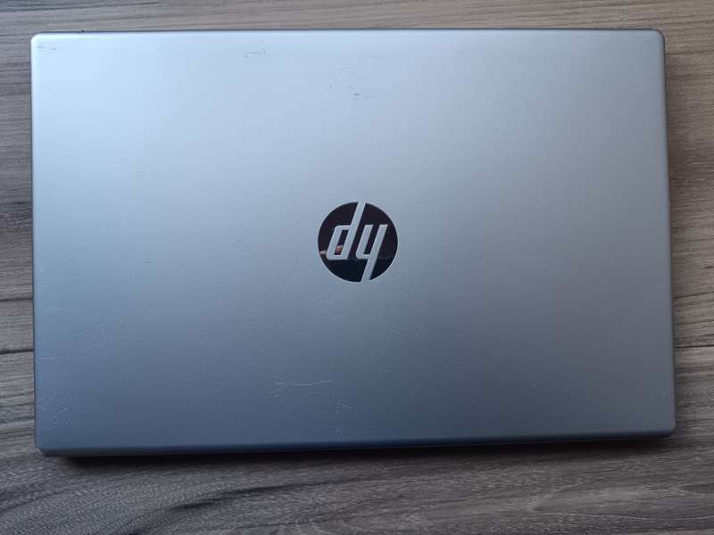 HP 15-fc0008ni AMD Ryzen 3 7320U + Free Laptop Bag