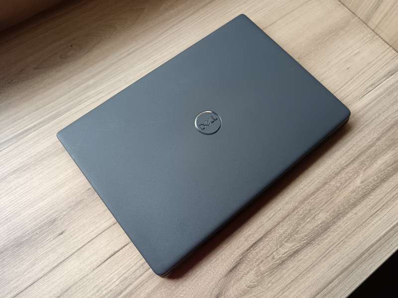 Dell Latitude 3410 Intel Core i7 10th Gen + Free Laptop Bag