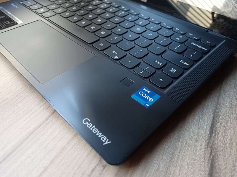 Gateway Touchscreen Intel Core i7 12th Gen + Free Laptop Bag