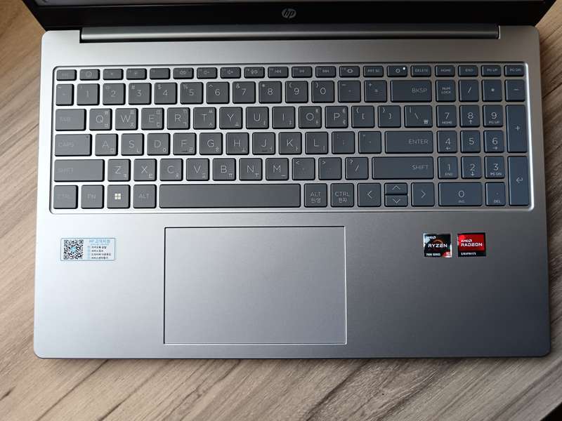 Hp Laptop 15-fc0xxx AMD Ryzen 5 7520u + Free Laptop Bag