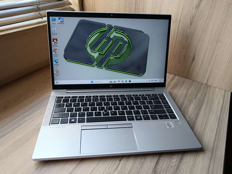 Hp EliteBook 840 G7 Intel Core i7 + Free Laptop Bag