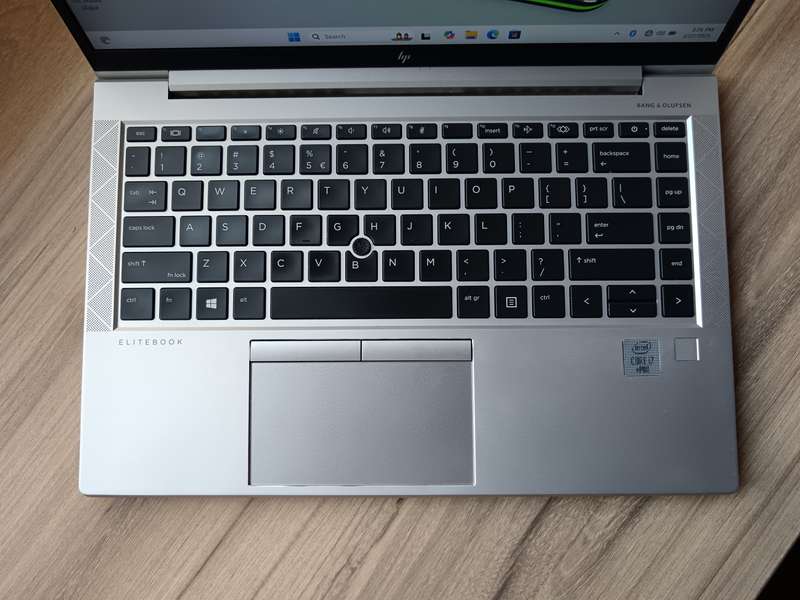 Hp EliteBook 840 G7 Intel Core i7 + Free Laptop Bag