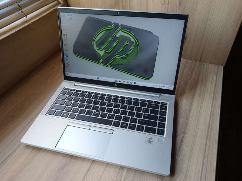 Hp EliteBook 840 G7 Intel Core i7 + Free Laptop Bag