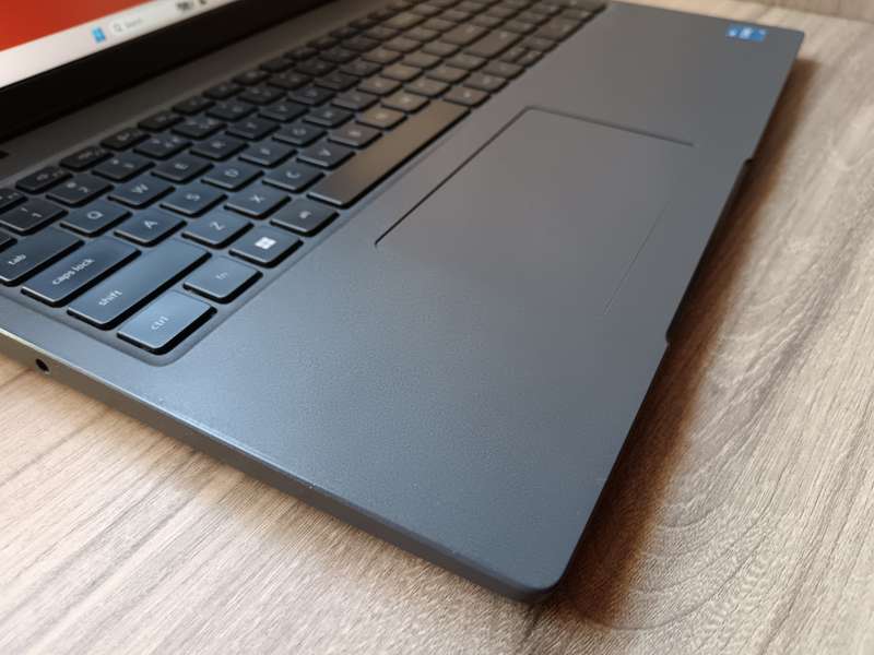 Dell Latitude 3540 Intel Core I5 13th Gen + Free Laptop Bag
