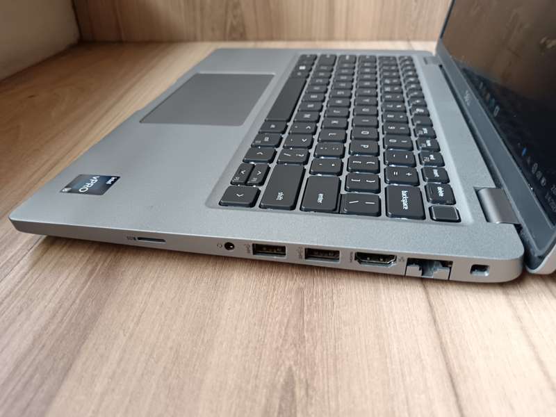 Dell Latitude 5430 i5 12th Gen + Free Laptop Bag