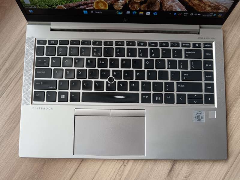Hp EliteBook 840 G7 Intel Core i5 10th Gen Laptop + Free Bag