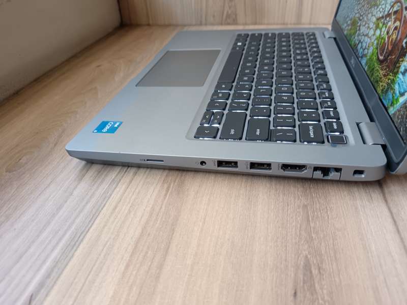 Dell Latitude 5431 Intel Core i5-1250P + Free Laptop Bag
