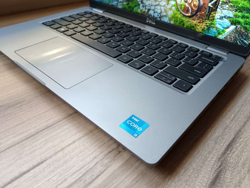 Dell Latitude 5431 Intel Core i5-1250P + Free Laptop Bag
