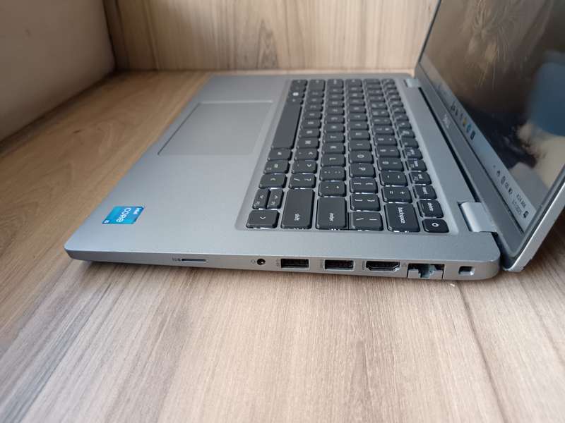 Dell Latitude 5420 Intel Core I5 11th Gen + Free Laptop Bag
