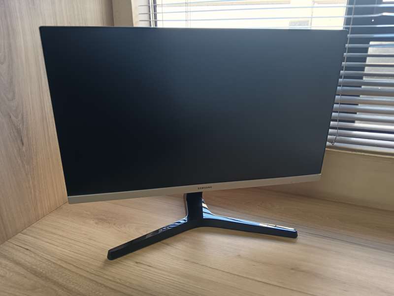 Samsung LS24R35AFHMXUE SR24R 23.8 Full HD Screen