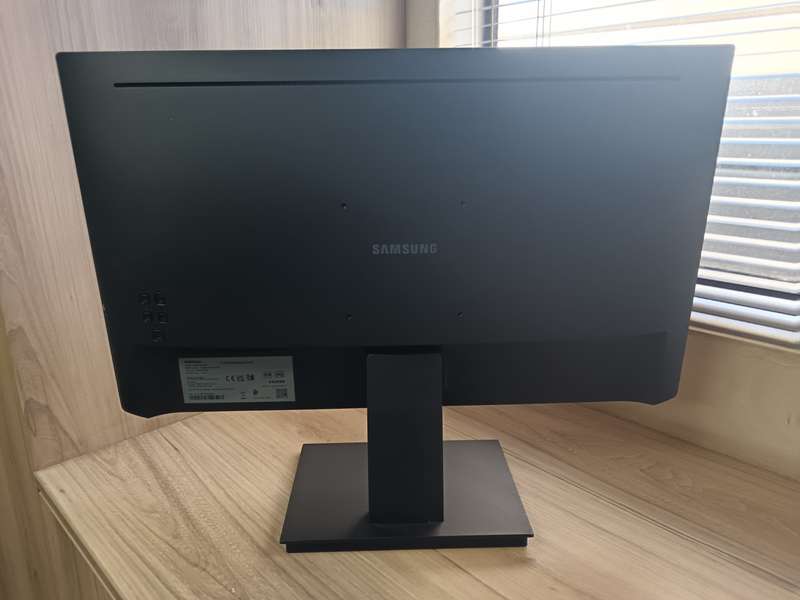 Samsung S24A310NHR 24inch Screen