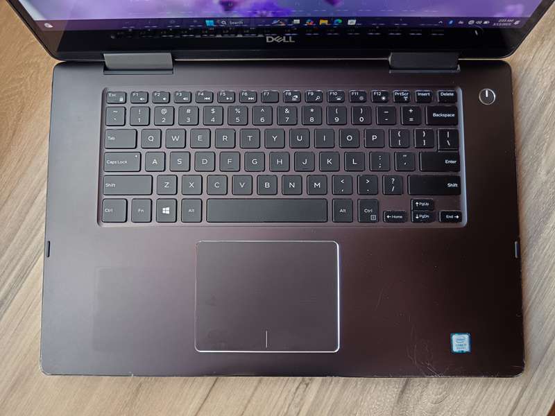 Dell Inspiron 15 7573 2-in-1 Intel Core I7 8th Gen + Free Laptop Bag