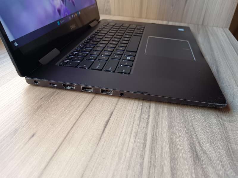 Dell Inspiron 15 7573 2-in-1 Intel Core I7 8th Gen + Free Laptop Bag