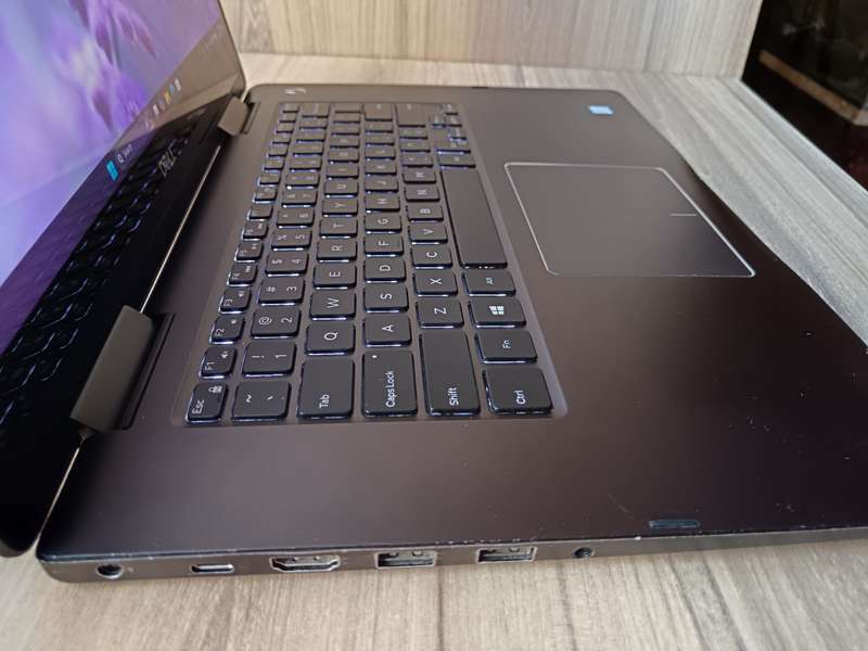 Dell Inspiron 15 7573 2-in-1 Intel Core I7 8th Gen + Free Laptop Bag
