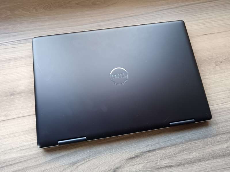 Dell Inspiron 15 7573 2-in-1 Intel Core I7 8th Gen + Free Laptop Bag