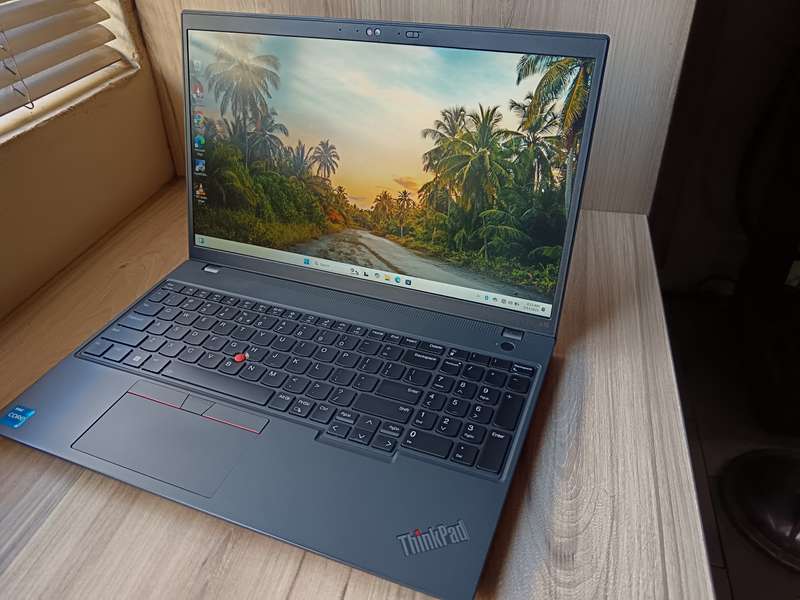 Lenovo ThinkPad L15 G4 Intel Core i5-13th Gen + Free Laptop Bag