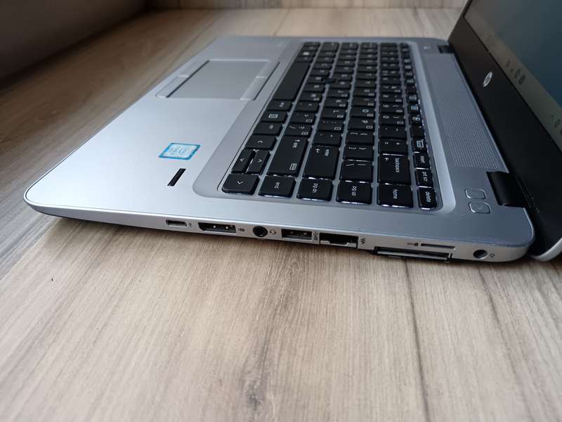 Hp Elitebook 840 G3 Intel Core i5 + Free Laptop Bag