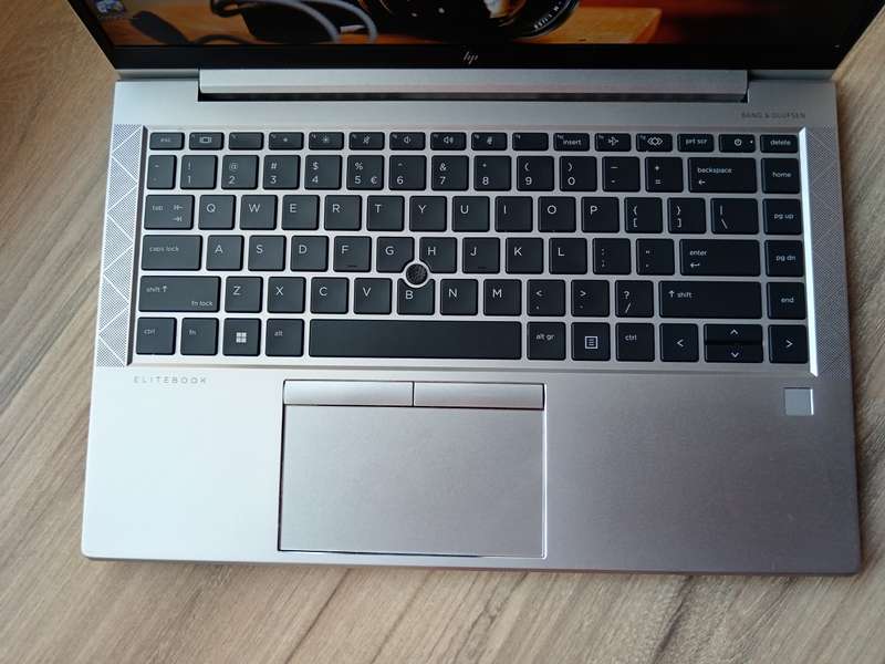 Hp EliteBook 840 G7 Intel Core i7 + Free Laptop Bag