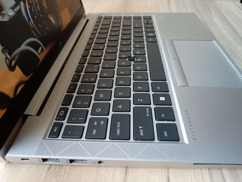 Hp EliteBook 840 G7 Intel Core i7 + Free Laptop Bag