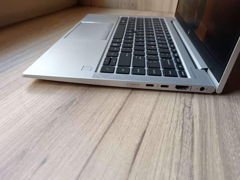 Hp EliteBook 840 G7 Intel Core i7 + Free Laptop Bag