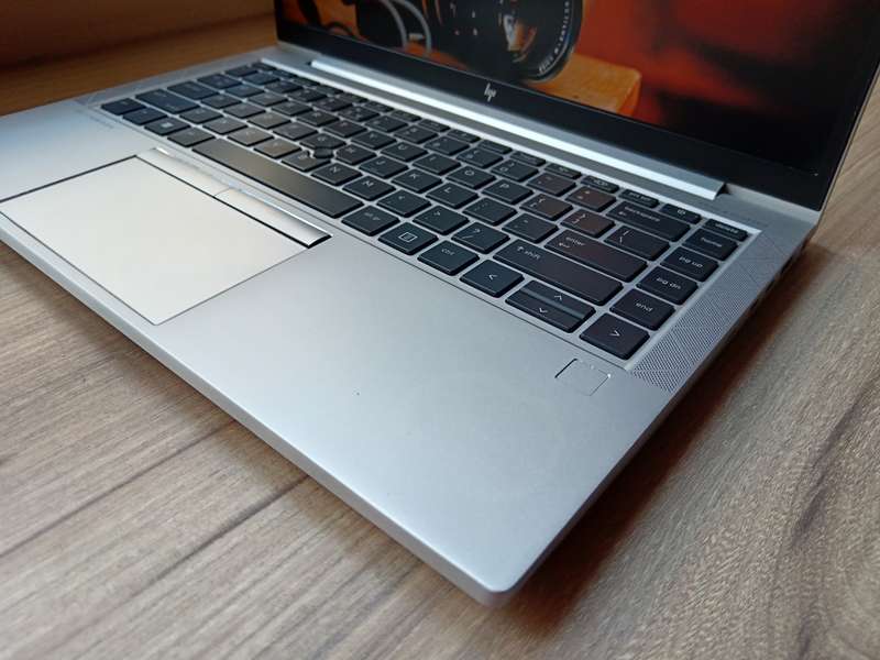 Hp EliteBook 840 G7 Intel Core i7 + Free Laptop Bag