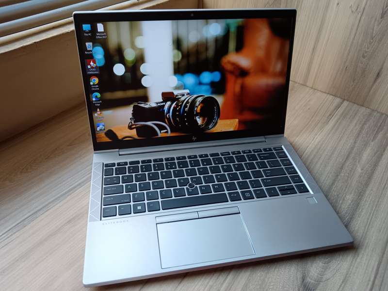 Hp EliteBook 840 G7 Intel Core i7 + Free Laptop Bag