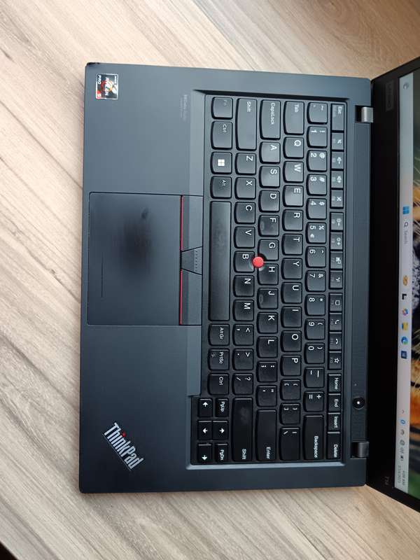 Lenovo ThinkPad T14 Gen 2 AMD Ryzen 5 Pro + Free Laptop Bag