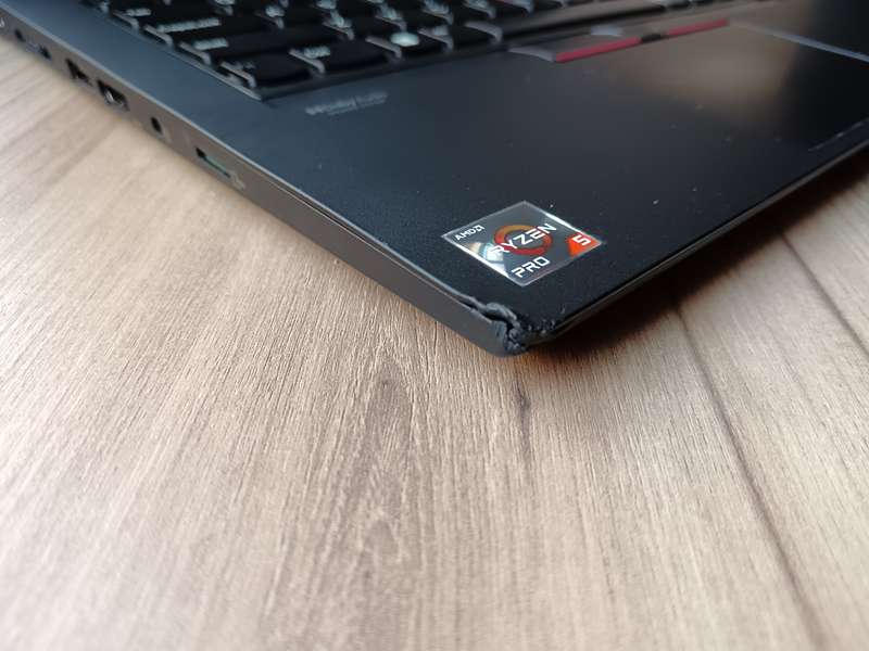 Lenovo ThinkPad T14 Gen 2 AMD Ryzen 5 Pro + Free Laptop Bag