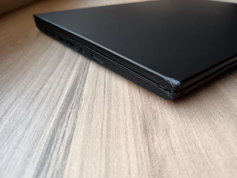 Lenovo ThinkPad T14 Gen 2 AMD Ryzen 5 Pro + Free Laptop Bag