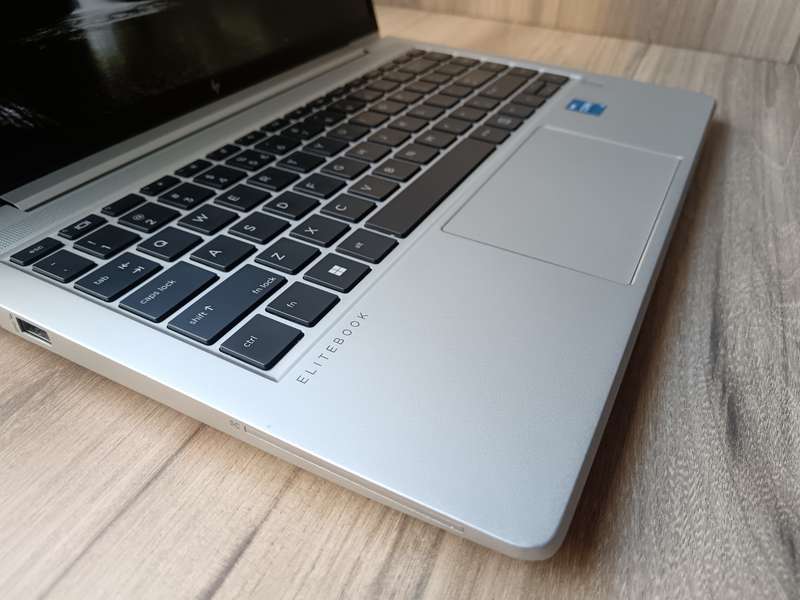 HP EliteBook 640 G9 Intel Core i5 12th Gen + Free Laptop Bag