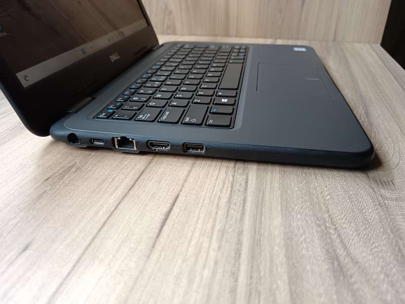 Touchscreen Dell Latitude 3310 Intel Core I3 + Free Laptop Bag