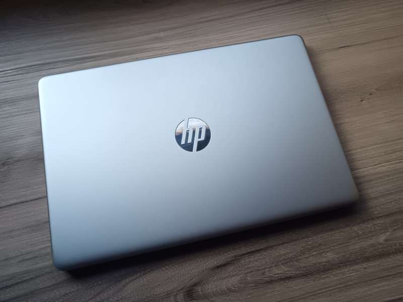 Hp Laptop 15s-eq2xxx AMD Ryzen 5 5500u + Free Laptop Bag