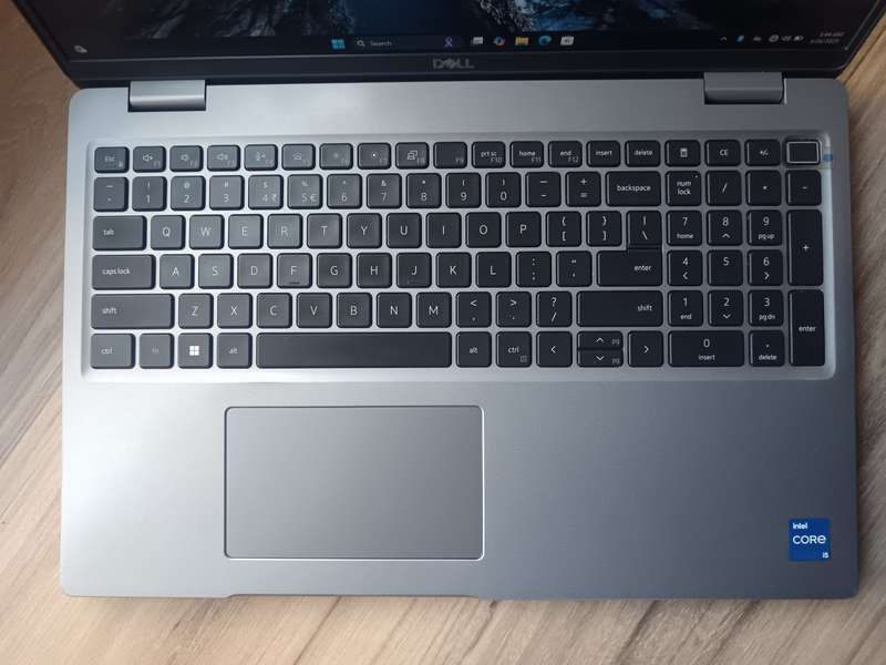Dell Latitude 5530 Intel Core I5 12th Gen+ Free Laptop Bag