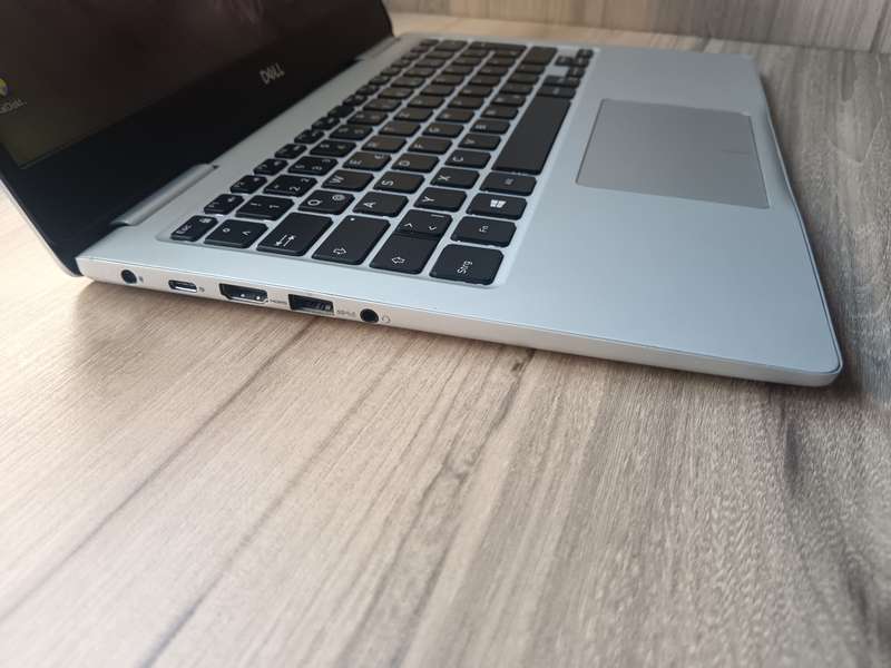 Dell Inspiron 7370 Intel Core I7 + Free Laptop Bag