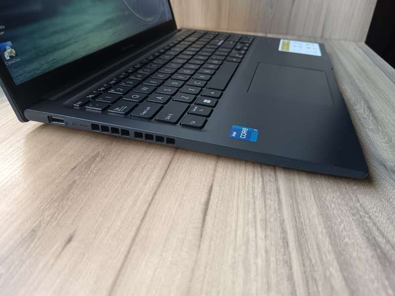 ASUS Vivobook 15 X1502 Intel® Core i7-12700H + Free Laptop Bag