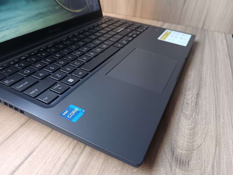 ASUS Vivobook 15 X1502 Intel® Core i7-12700H + Free Laptop Bag