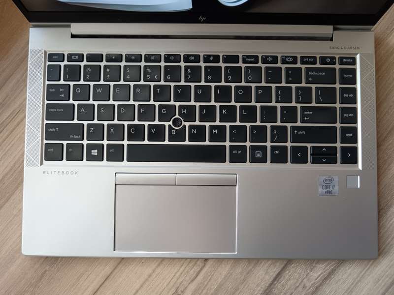 Hp EliteBook 840 G7 Intel Core i7 + Free Laptop Bag