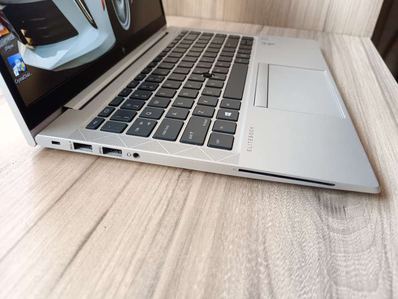 Hp EliteBook 840 G7 Intel Core i7 + Free Laptop Bag